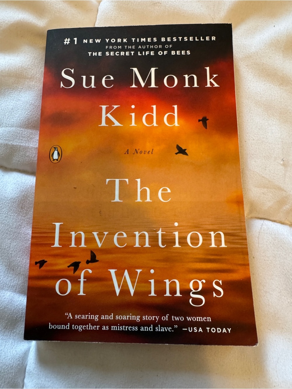 Sue Monk Kidd — The Invention of Wings paperback